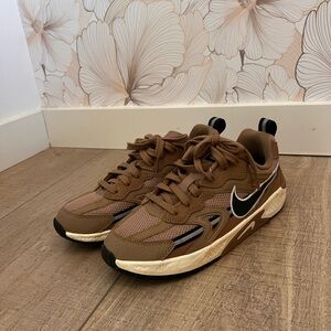 Nike women’s Brown and Black Sneakers